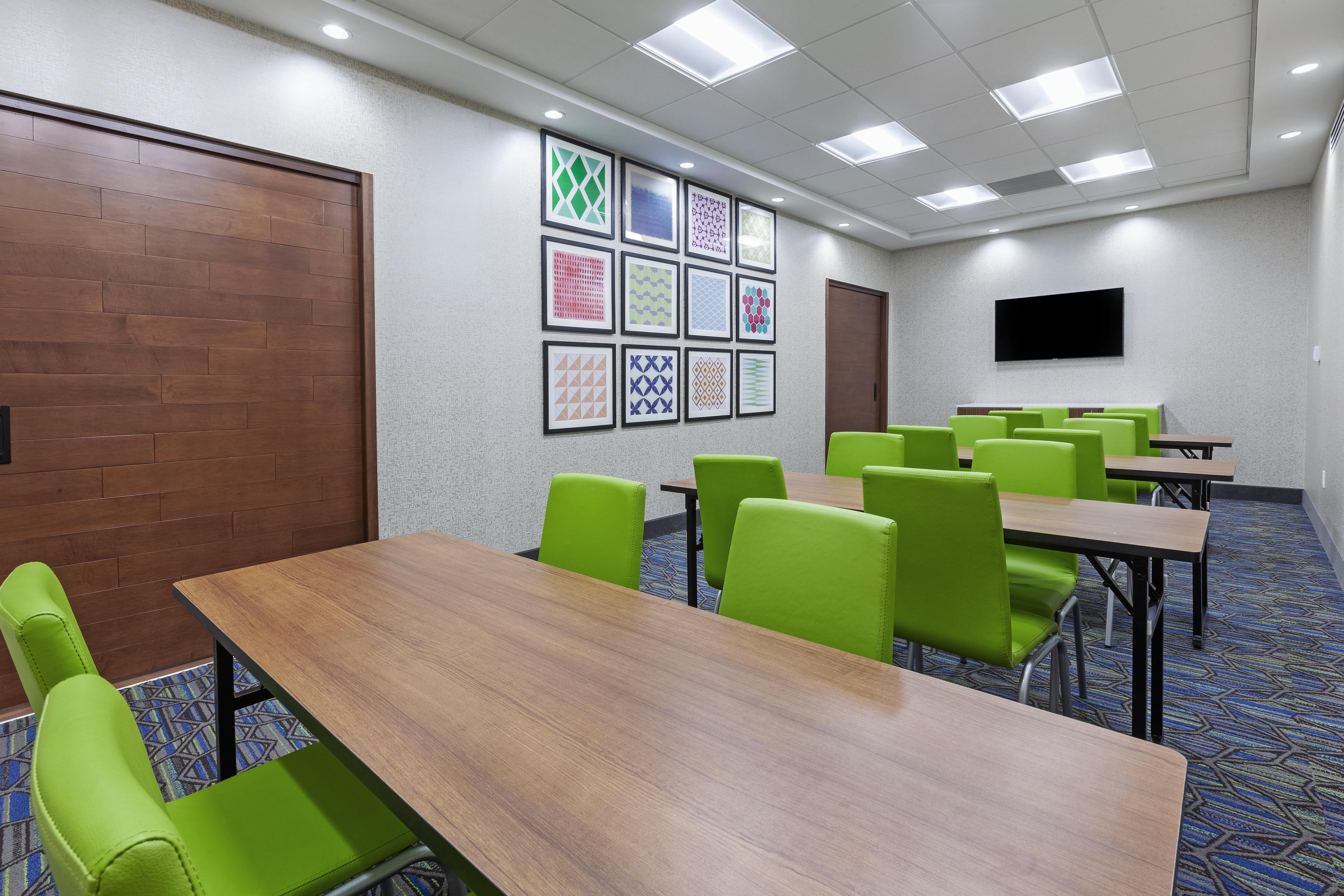 Holiday Inn Express & Suites - Tulsa Northeast - Owasso By Ihg Exterior foto