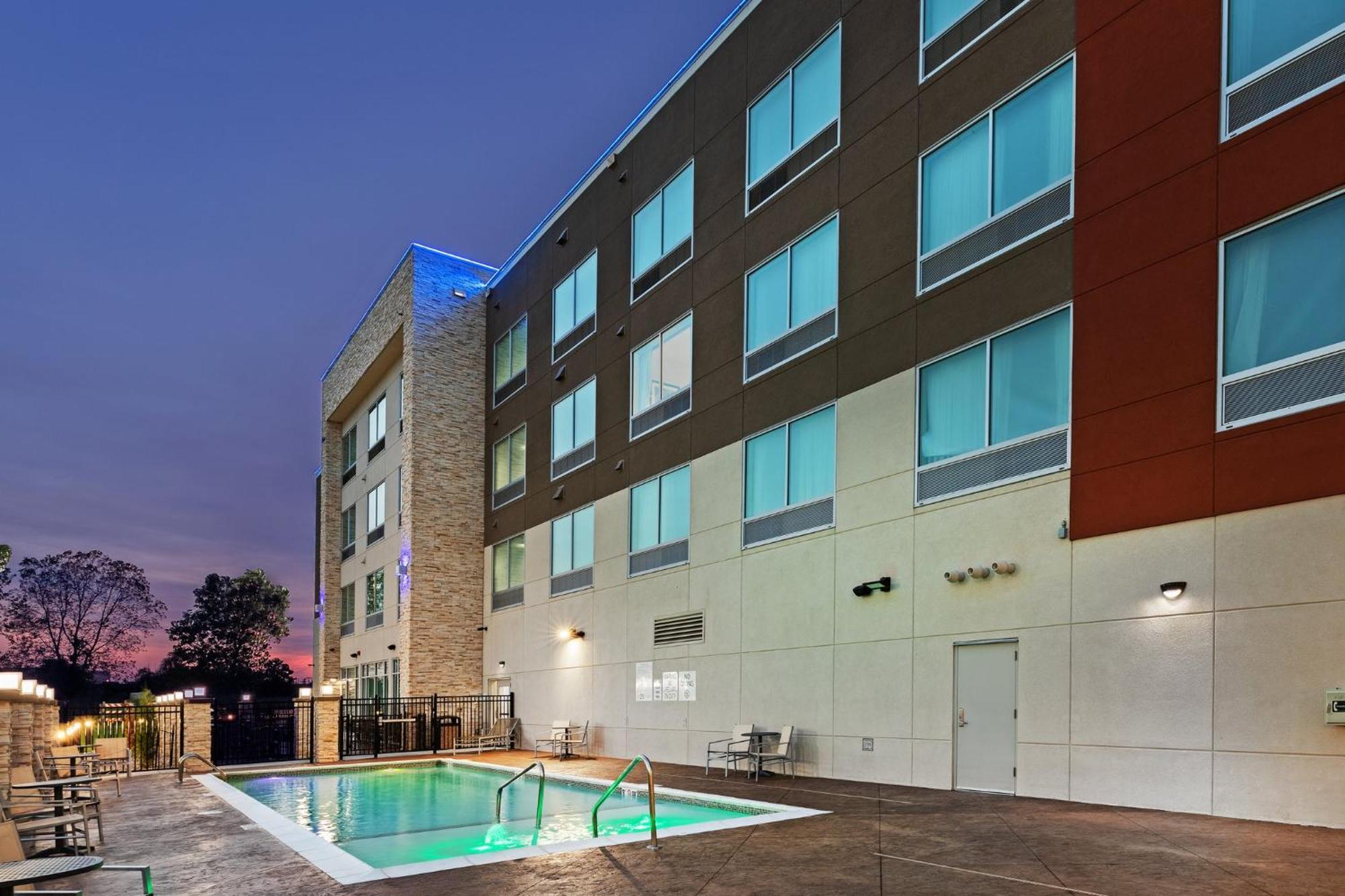 Holiday Inn Express & Suites - Tulsa Northeast - Owasso By Ihg Exterior foto